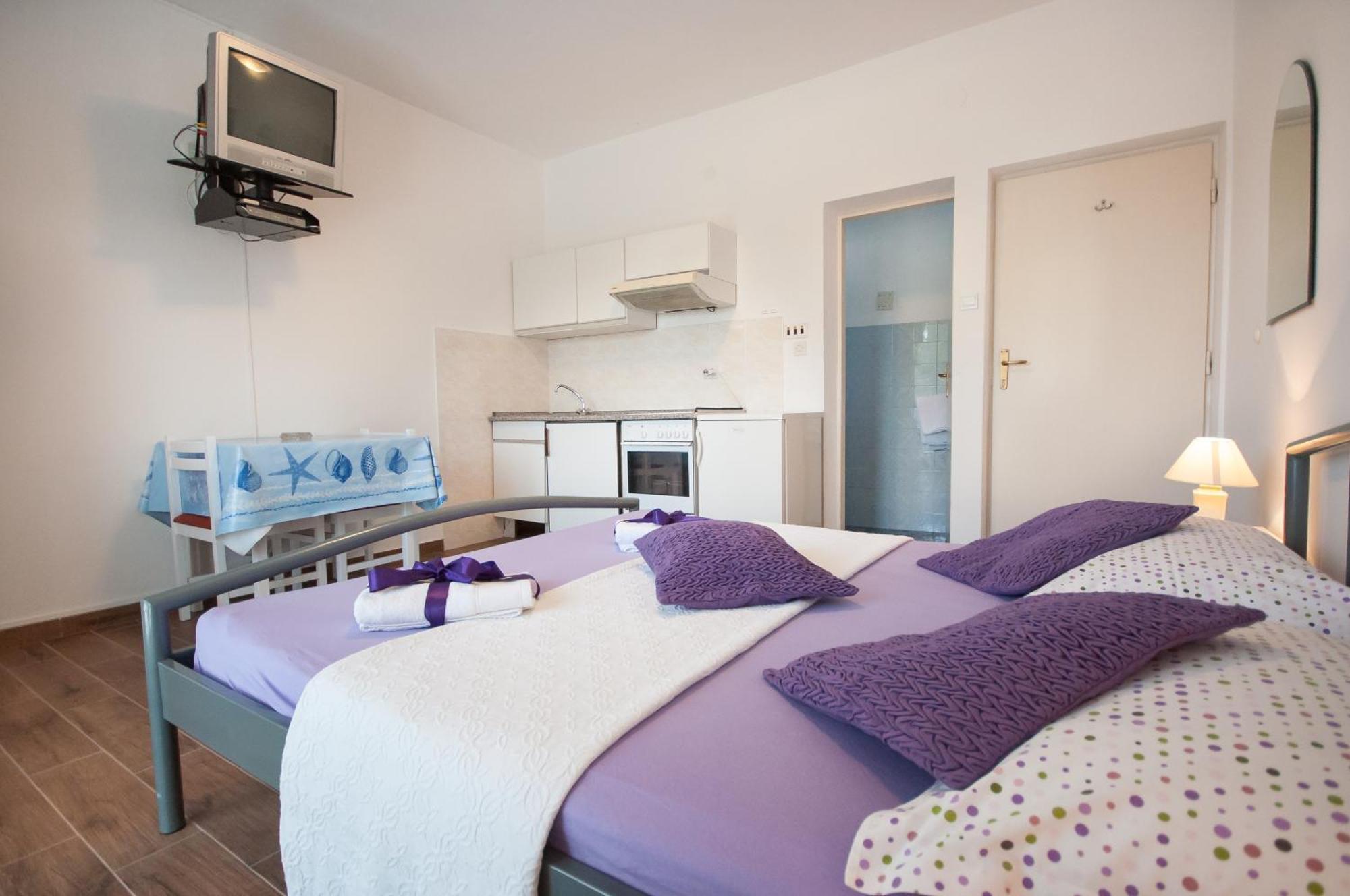Apartments Srijemsi Mlini Δωμάτιο φωτογραφία