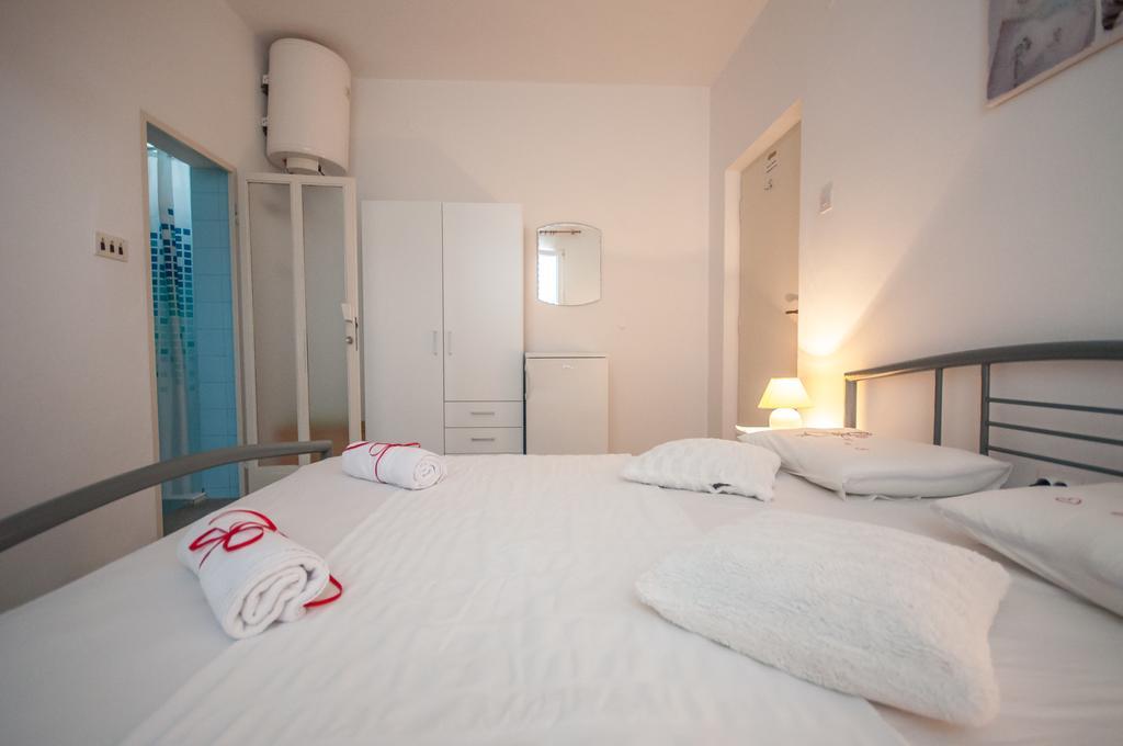 Apartments Srijemsi Mlini Εξωτερικό φωτογραφία