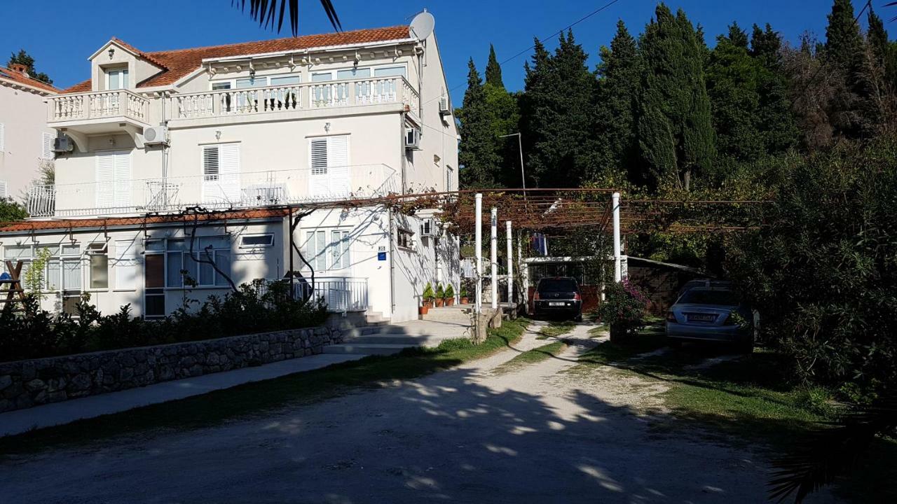 Apartments Srijemsi Mlini Εξωτερικό φωτογραφία