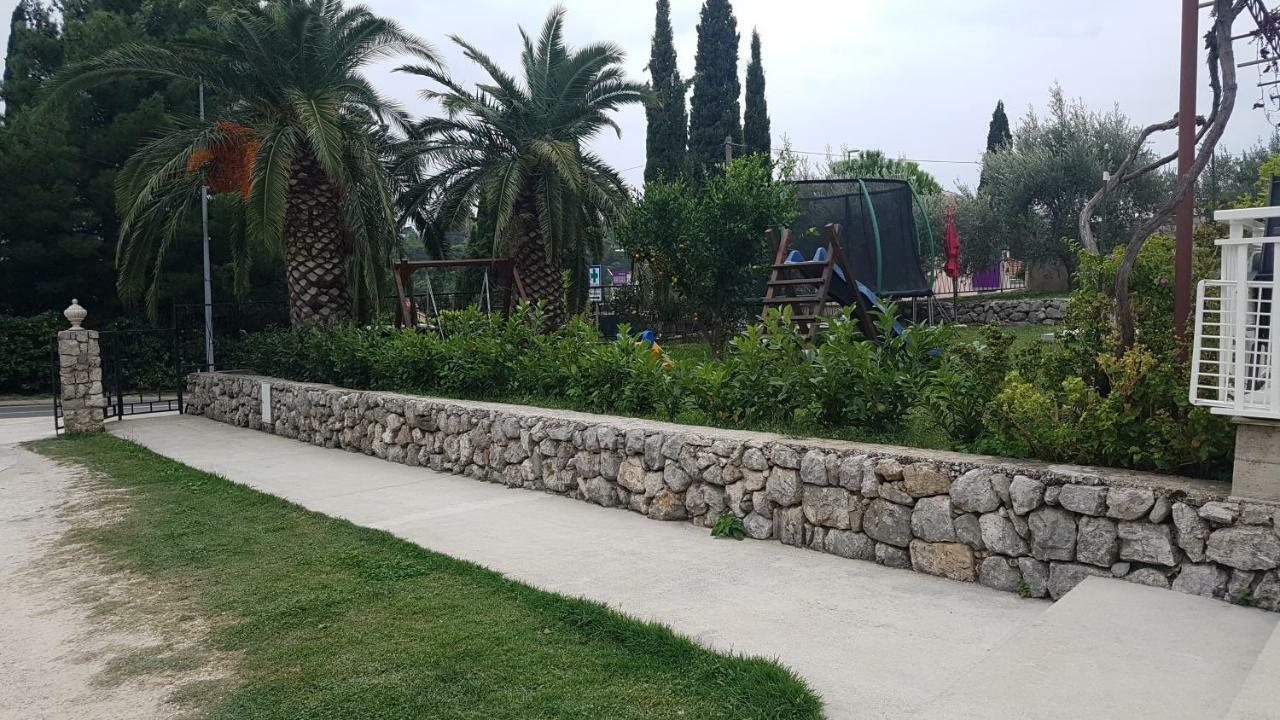 Apartments Srijemsi Mlini Εξωτερικό φωτογραφία